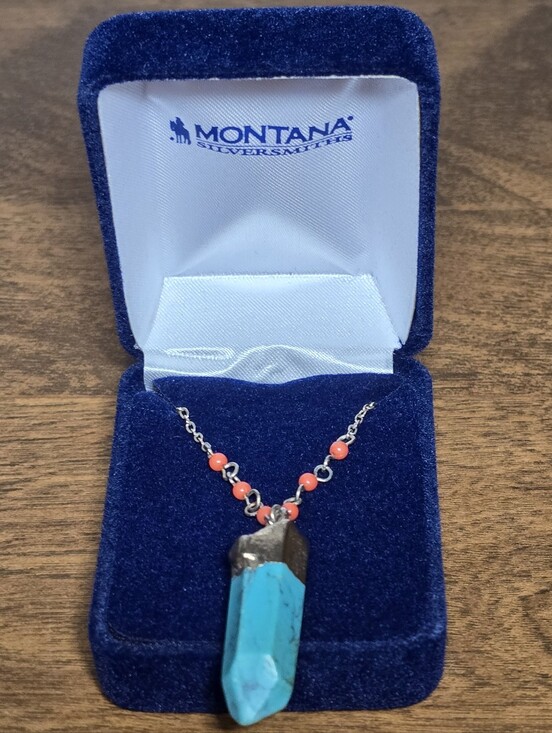 Montana Silversmiths Jewelry - Montana Silversmiths Turquoise Point Necklace W/ Box